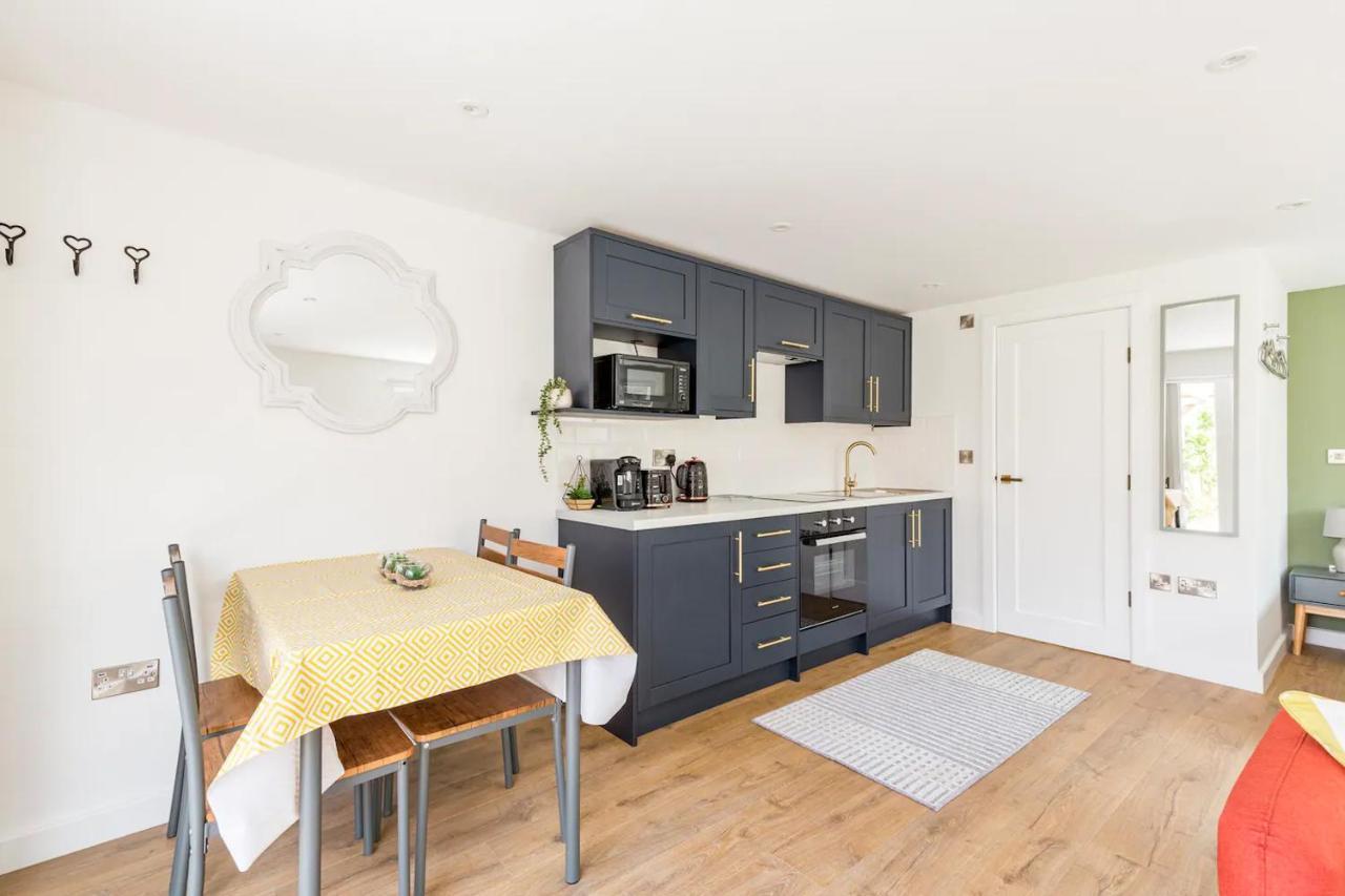 Charming Chester Studio With Private Garden & Free Parking Luaran gambar