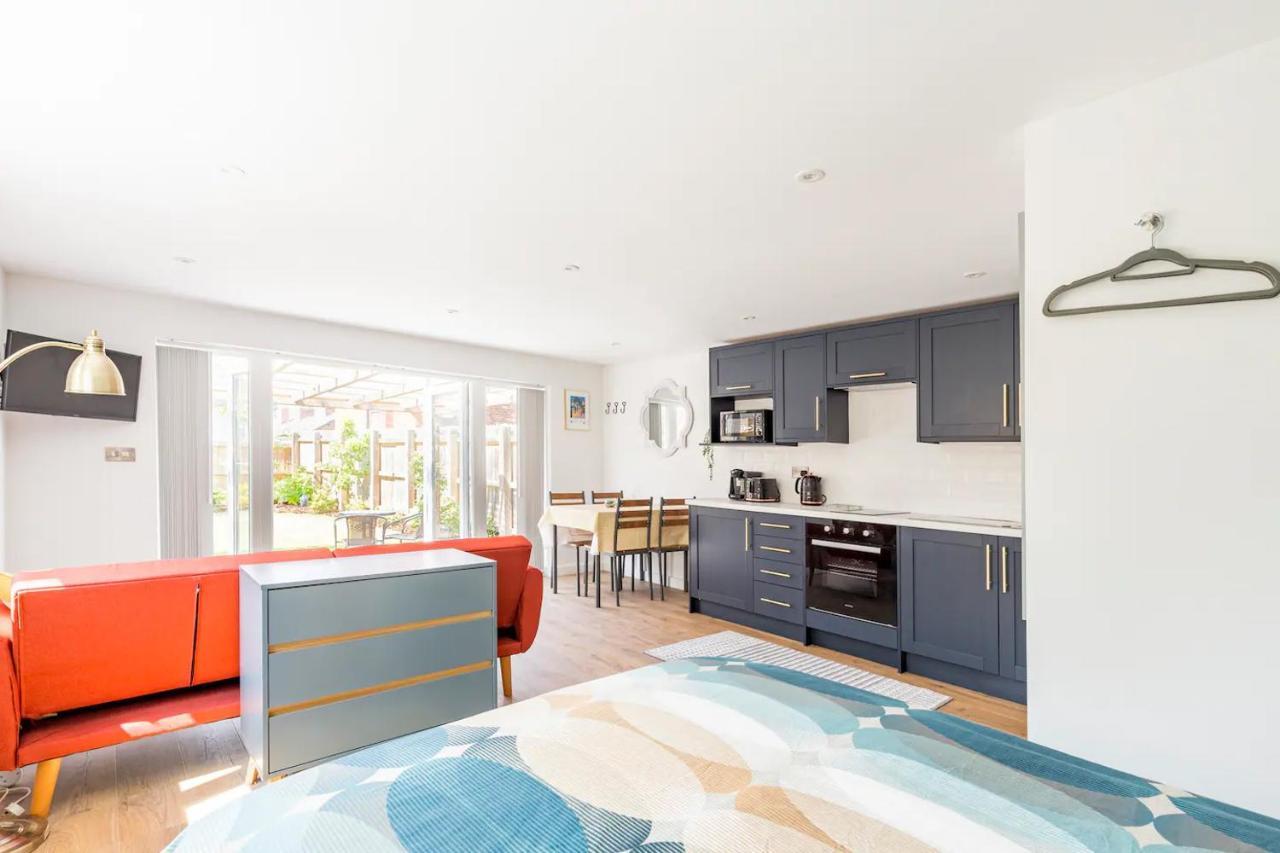 Charming Chester Studio With Private Garden & Free Parking Luaran gambar