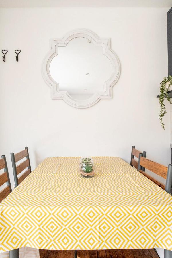 Charming Chester Studio With Private Garden & Free Parking Luaran gambar
